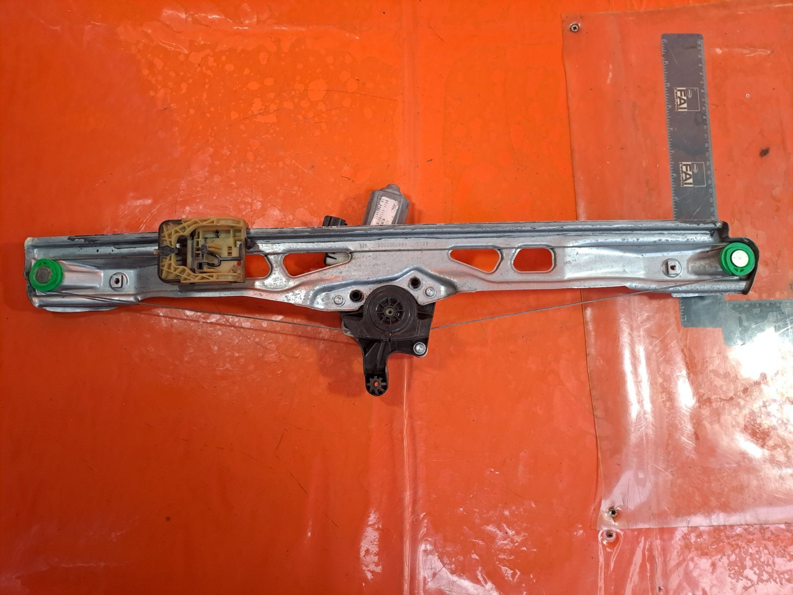 ✅FORD TRANSIT CUSTOM 2.2 DIESEL 2013 FRONT LEFT ELECTRIC WINDOW REGULATOR A350 - Image 2