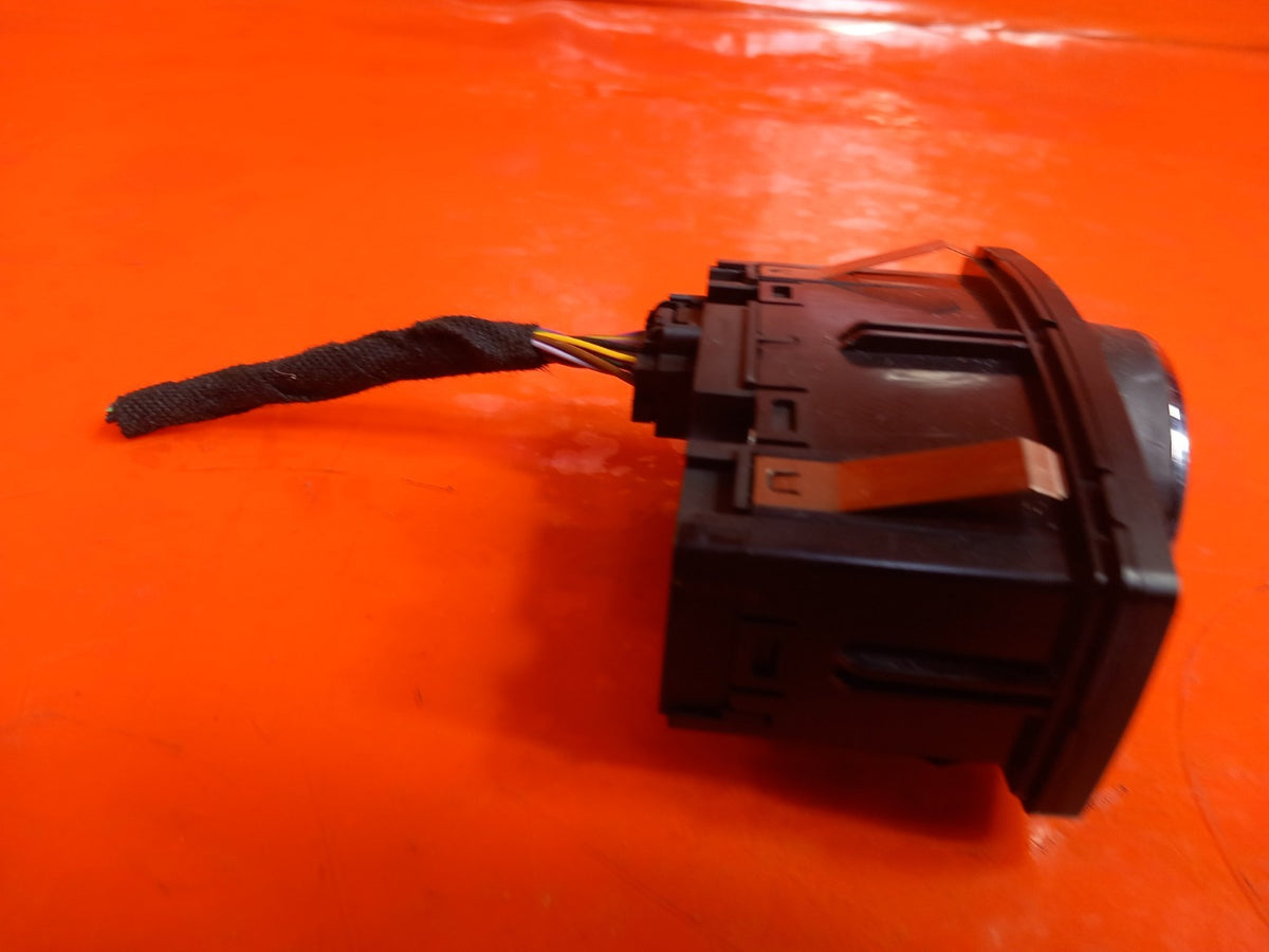 Ford Transit Custom 2.0 Diesel 2016 Headlight Control Switch AV1T13D061AD A409 - Image 11