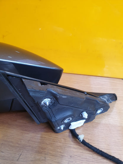 ✅2018 VW T-Roc A11 R-Line Front Left Wing Mirror PF Grey R7H + Warranty A120 - Image 9