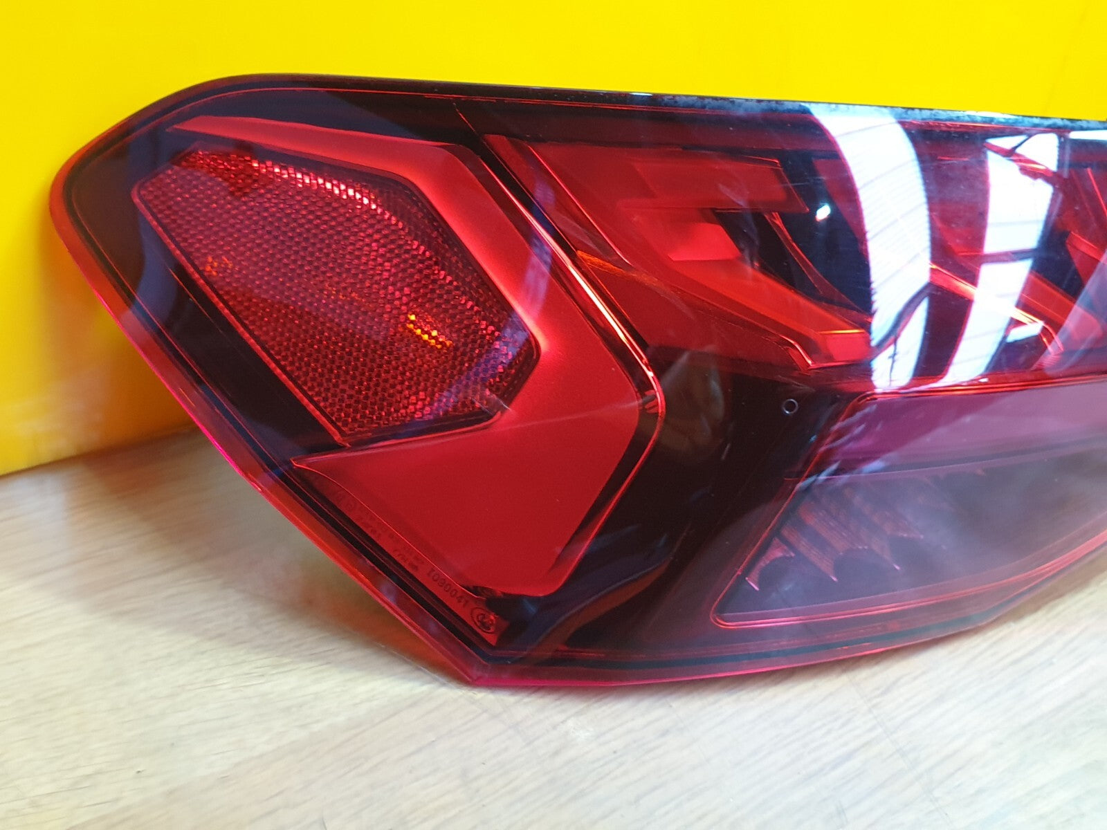 AUDI A3 S LINE 1.4 PETROL 2021 REAR LEFT OUTER TAIL LIGHT 8Y0945207 Warranty - Image 4