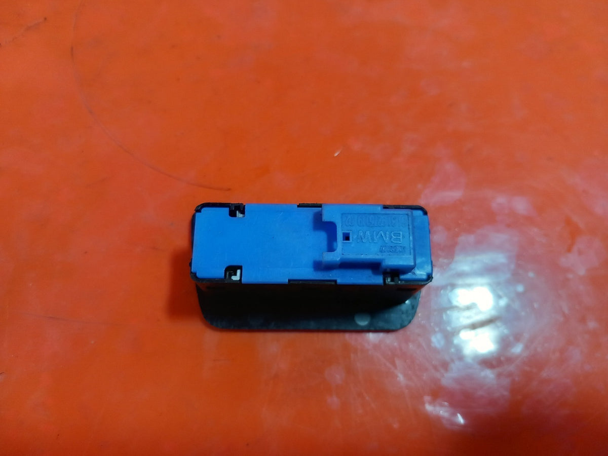 2018 BMW 2 Series F56 F46 F45 Tailgate Open Switch 9275119 Warranty A036 - Image 5