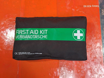 ✅POLESTAR 2 LONG RANGE 2023 FIRST AID KIT 32394325 Warranty A312 - Image 2