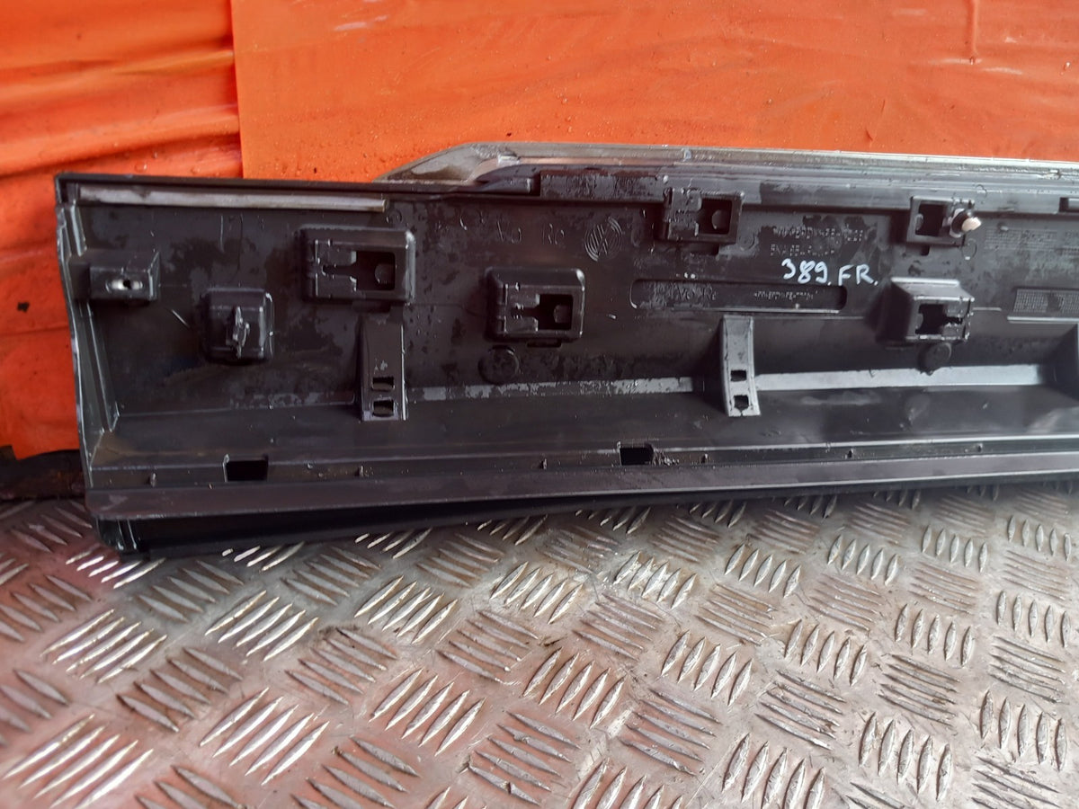 ebay-src:https://i.ebayimg.com/00/s/mtiwmfgxnjaw/z/gcyaaesw6frqes3g/$_57.jpg