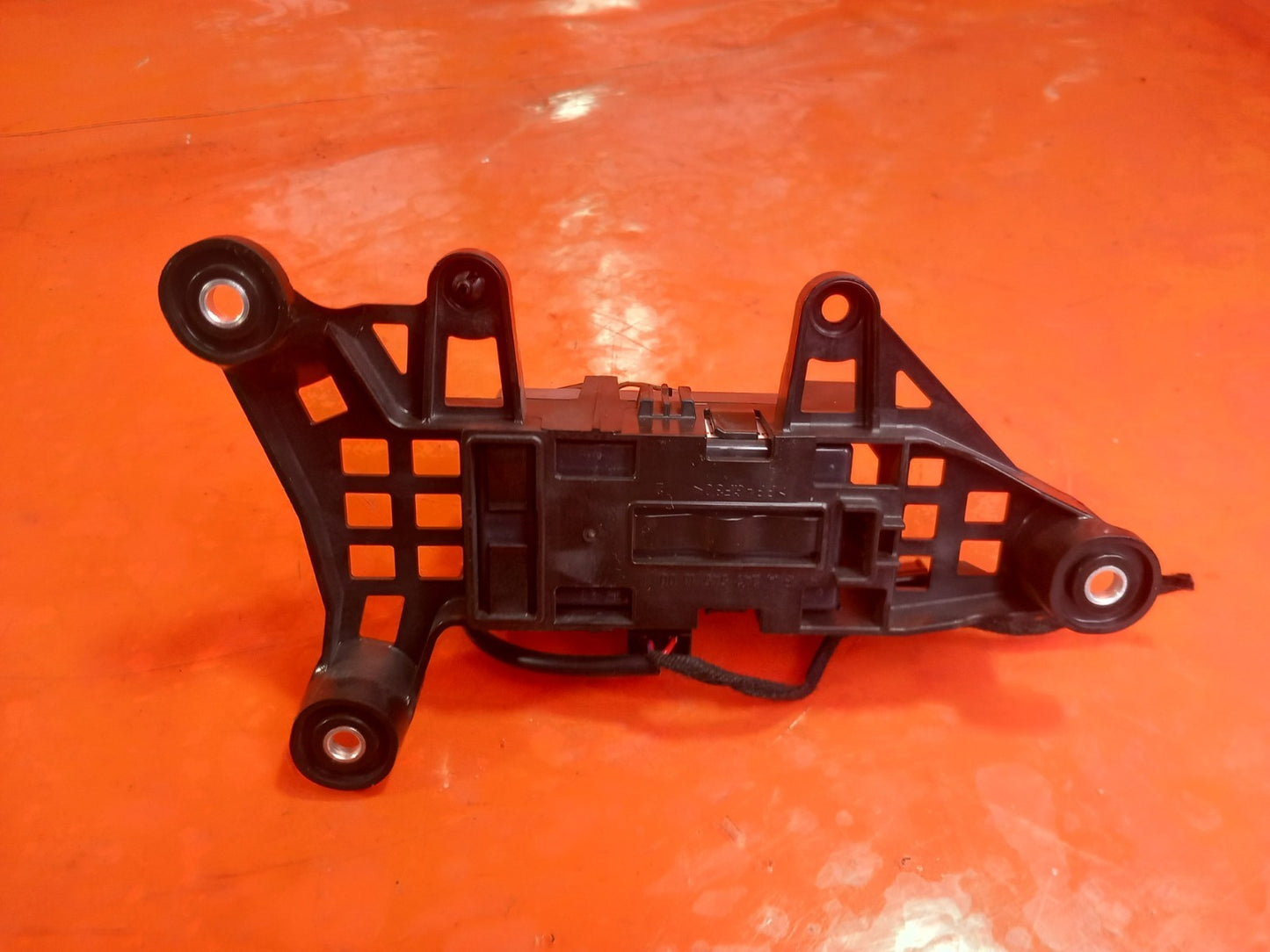 2019 Mercedes A Class W177 Auxiliary Battery w/ Bracket A2475451000 A382 - Image 5