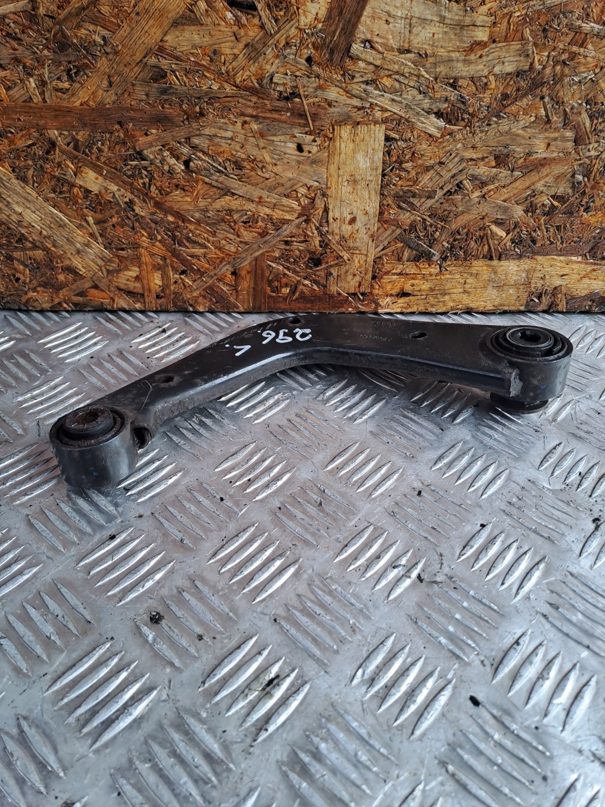 ebay-src:https://i.ebayimg.com/00/s/mtywmfgxmjaw/z/~u4aaeswzj1opihd/$_57.jpg