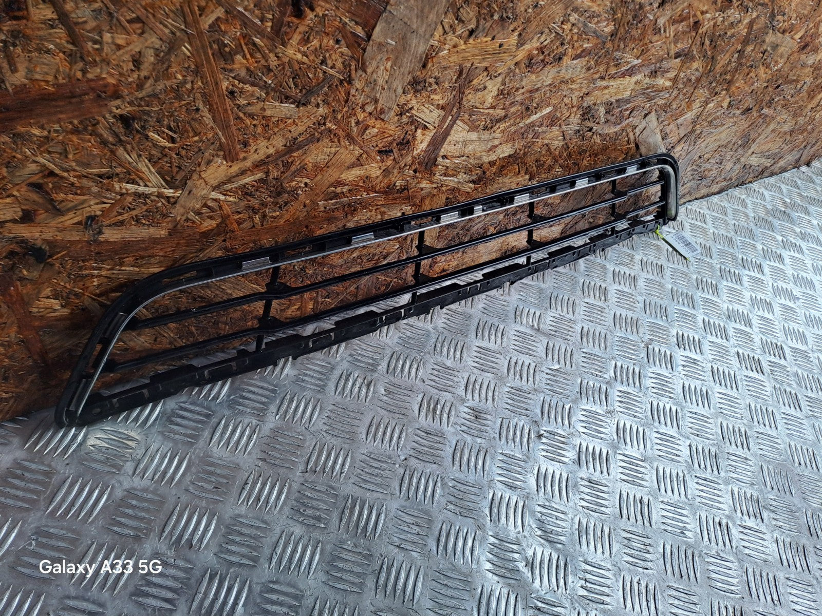 ✅Ford Mondeo Titanium 2015 2.0 Diesel FRONT BUMPER LOWER GRILL DS73-17B968-K - Image 2