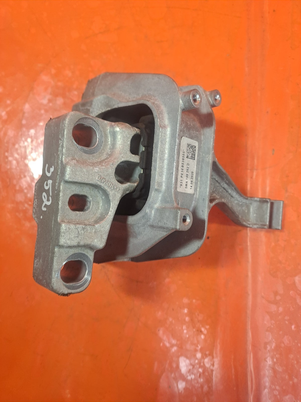 ebay-src:https://i.ebayimg.com/00/s/mtywmfgxmjaw/z/8xyaaeswhlbpnkdj/$_57.jpg