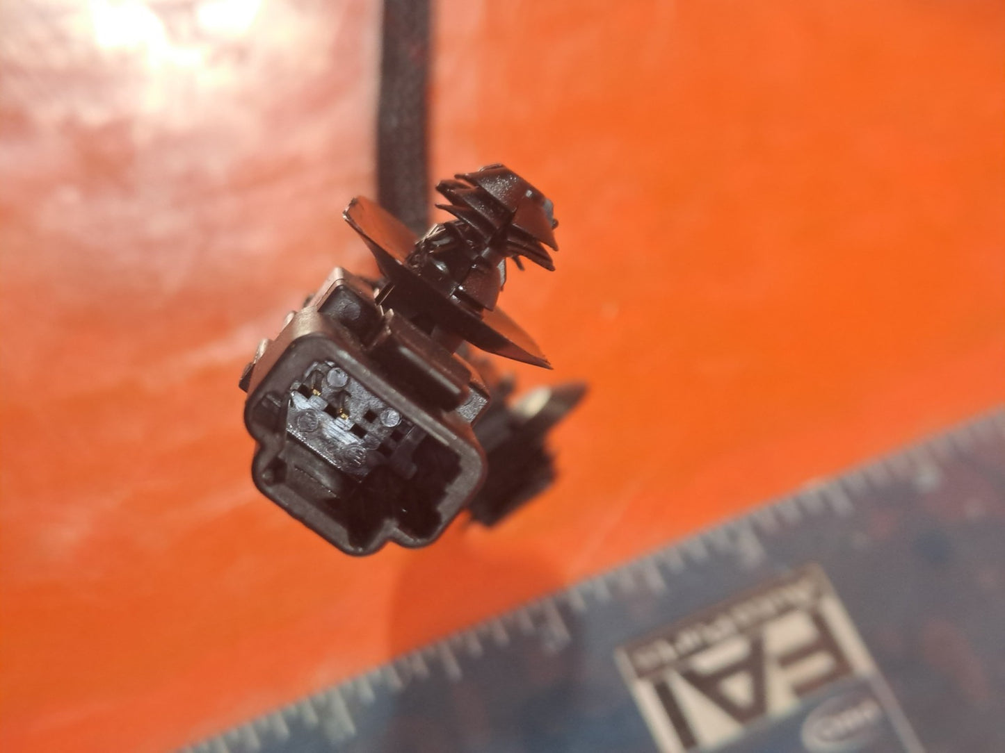 ebay-src:https://i.ebayimg.com/00/s/mtiwmfgxnjaw/z/wiaaaeswa59pmvgo/$_57.jpg