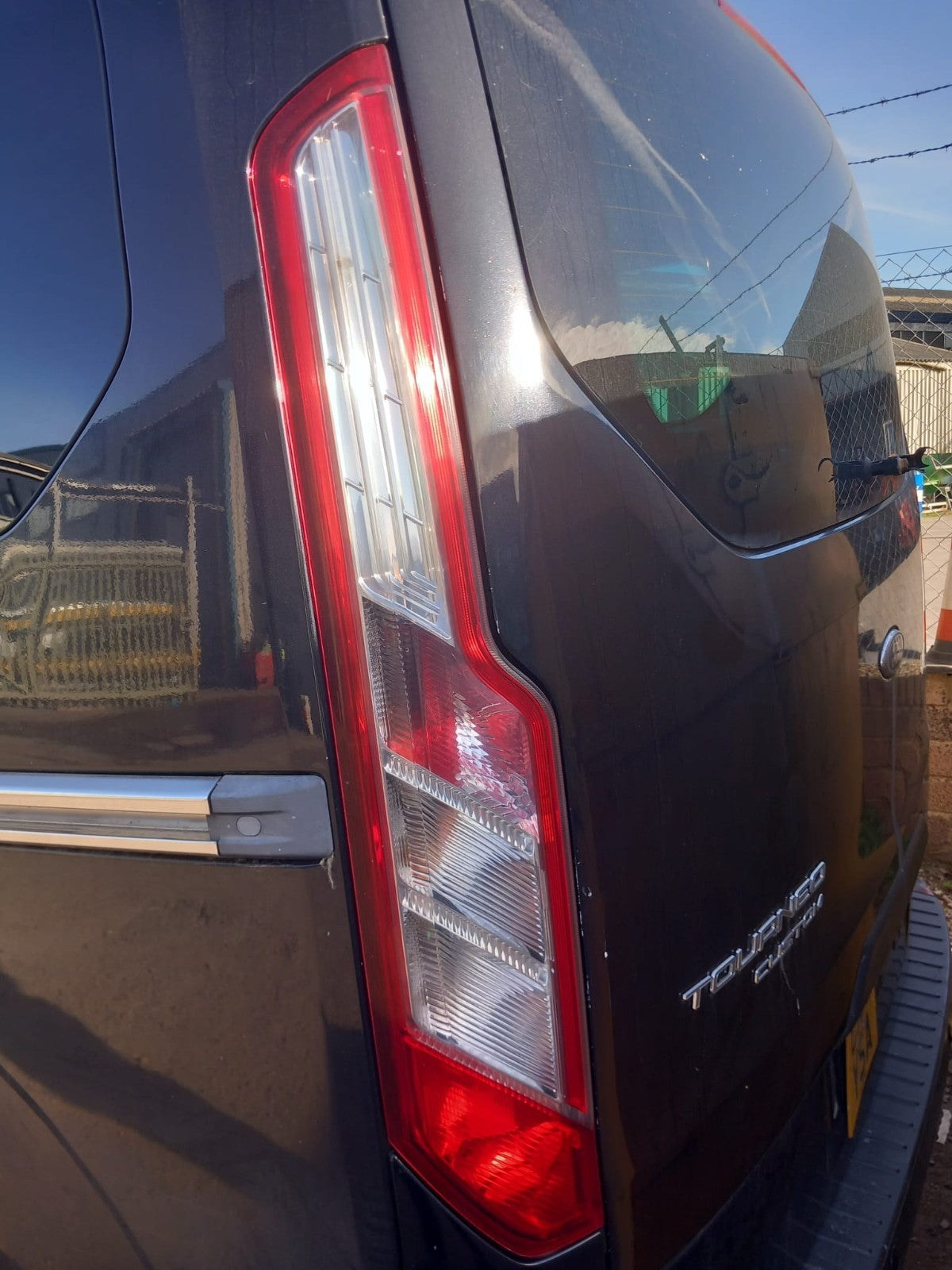 ✅2015 Ford Tourneo Custom Rear Left Tail Light BK21-13405-AJ + Warranty A371 - Image 1