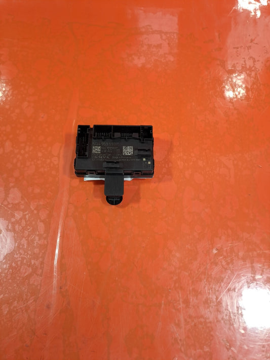 2023 CUPRA LEON VZ2 1.4P FRONT RIGHT DOOR CONTROL MODULE ECU 5Q4959593P A227 - Image 1