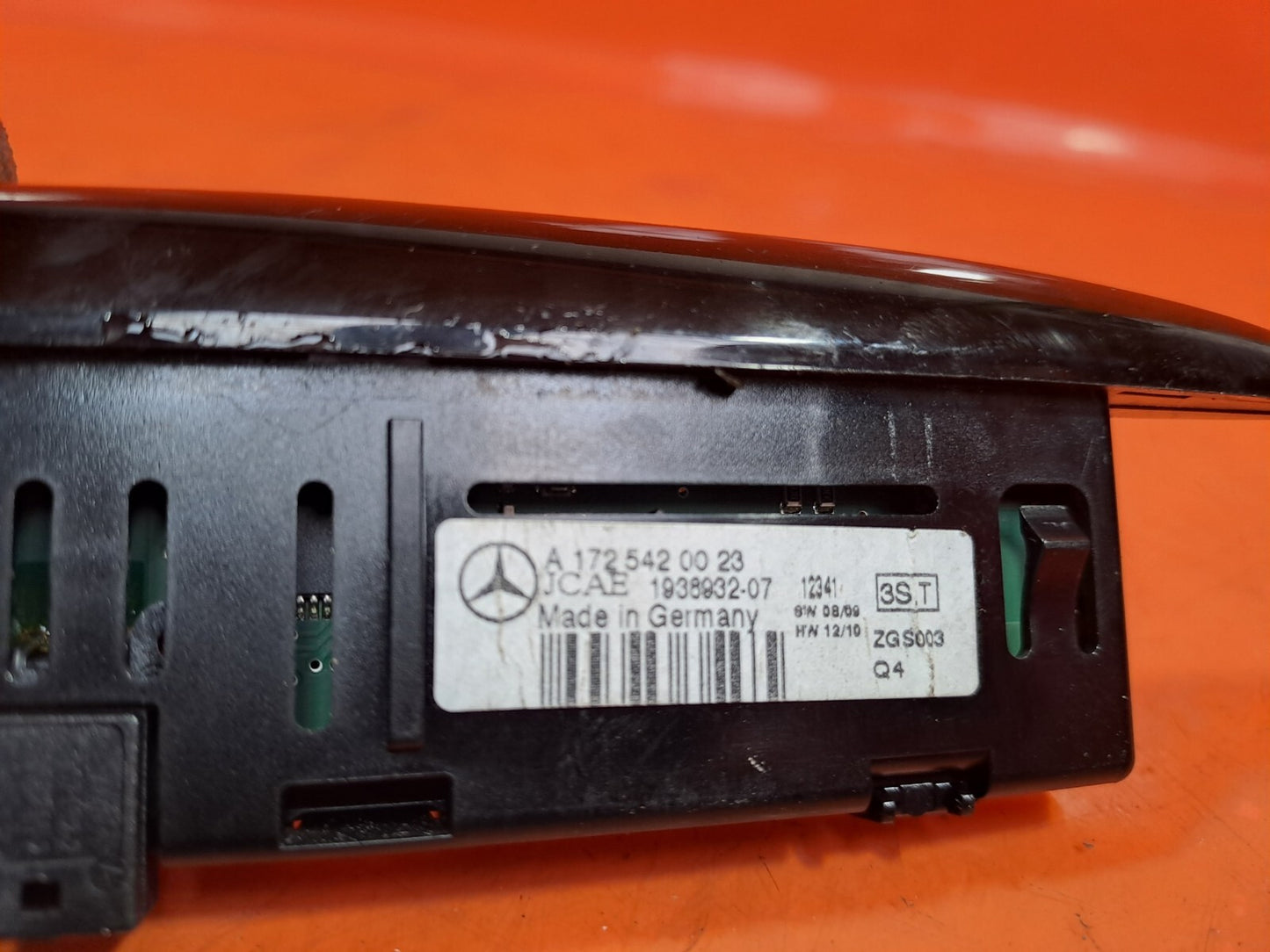 ✅MERCEDES W176 A180 1.6 PETROL 2012 PDC PARKING SENSOR DISPLAY A1725420023 A213 - Image 3