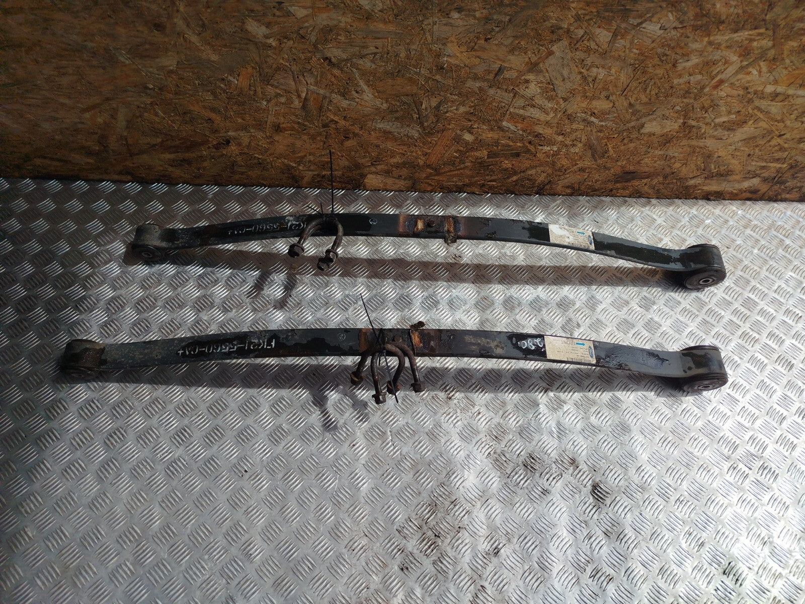✅FORD TOURNEO CUSTOM 2.2 DIESEL 2015 Pair Rear Left & Right spring Single - Image 1