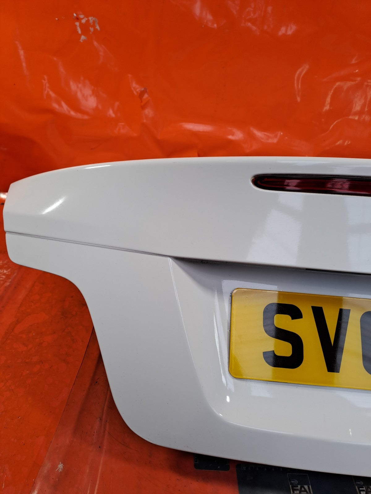 ✅2013 BMW 1 SERIES E88 M SPORT BOOT LID TAILGATE WHITE (300) +WARRANTY A348 - Image 5