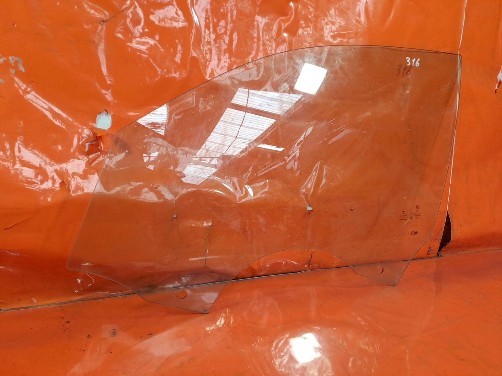✅BMW 118D F20 2.0 Diesel 2015 Front Left Door Window Glass 43R-001735 Warranty - Image 3
