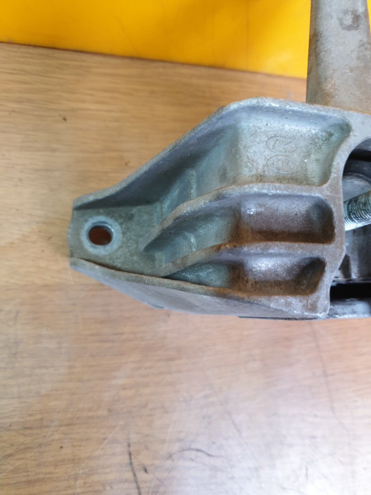 ebay-src:https://i.ebayimg.com/00/s/mtywmfgxmjaw/z/hzcaaoswpr5mkcnu/$_57.jpg