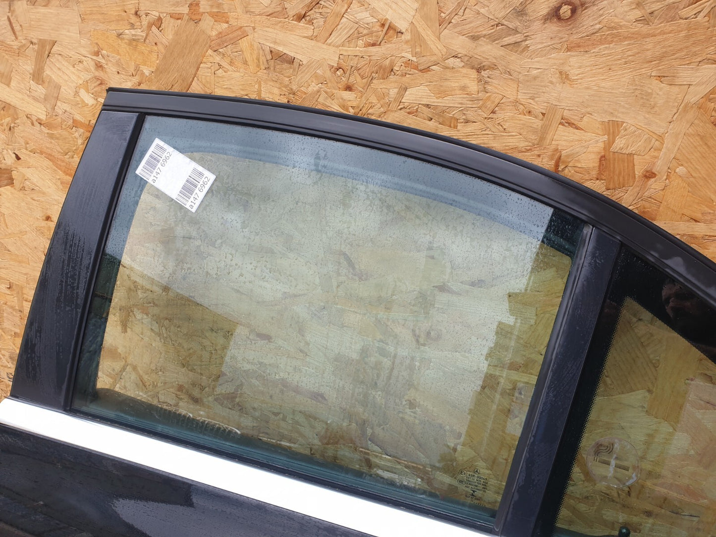 ✅Mercedes C Class W205 2014 Rear Left Side Door Black (197) + Warranty A147 - Image 5