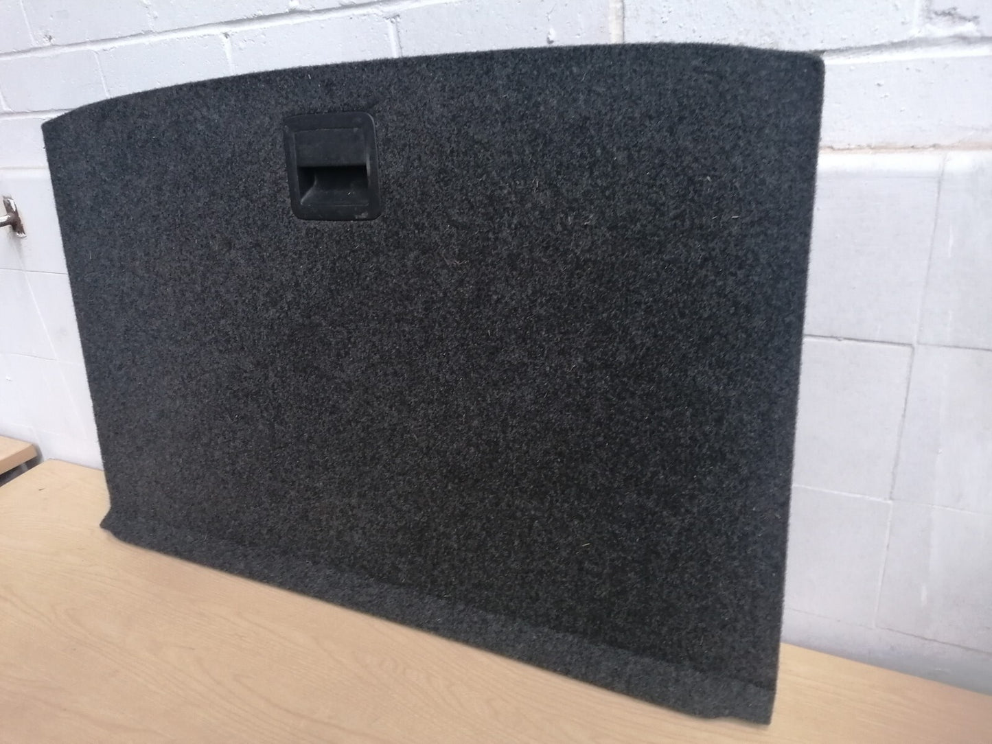 VW POLO 1.2 PETROL 2014 BOOT FLOOR CARPET 6R0858855B - Image 3