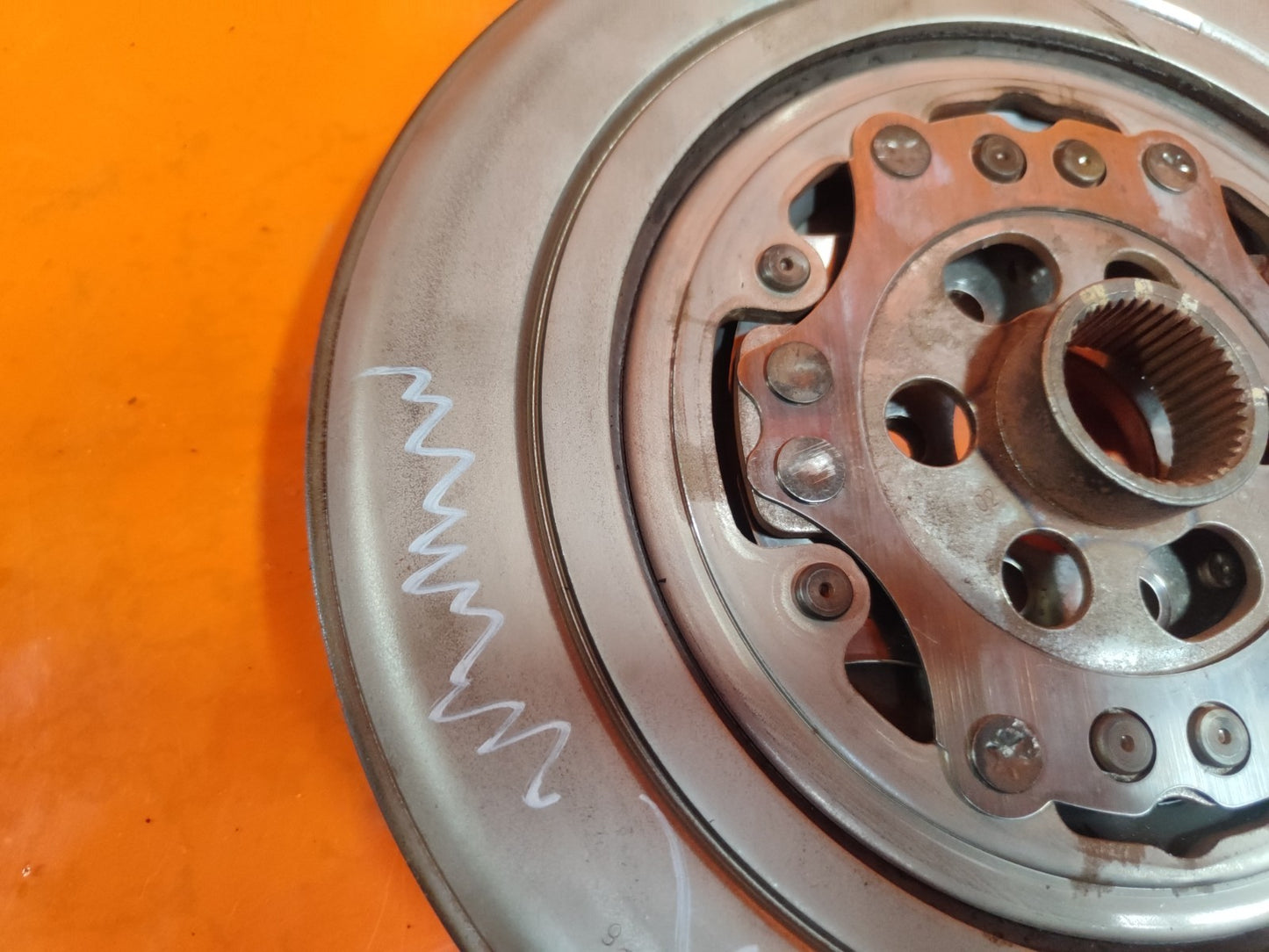 ✅2022 VW Golf GTE 1.4 Hybrid Petrol Flywheel 04E105266AD + Warranty A388 - Image 8