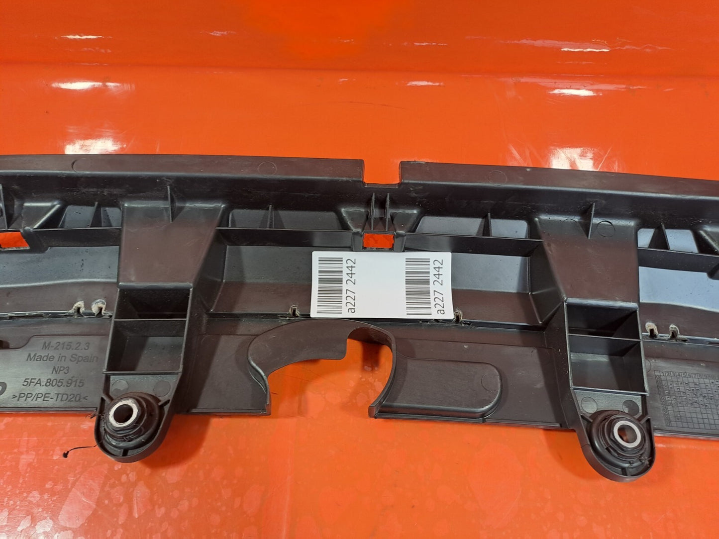 Cupra Leon VZ2 2023 1.4 Petrol Front Bumper Central Component With Part Number - Image 12