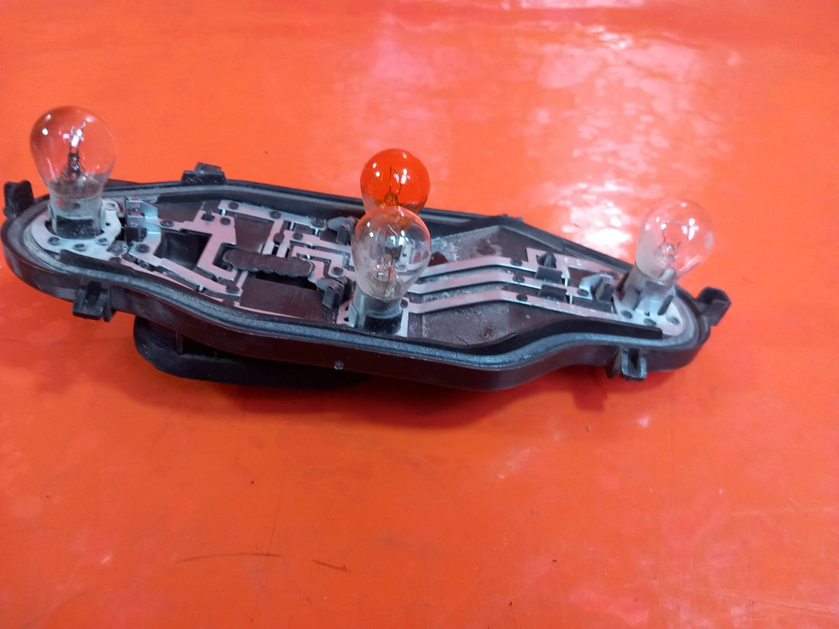 Citroen Berlingo 650 1.5 Diesel 2021 Rear Tail Light Bulb Holder Warranty A415 - Image 3