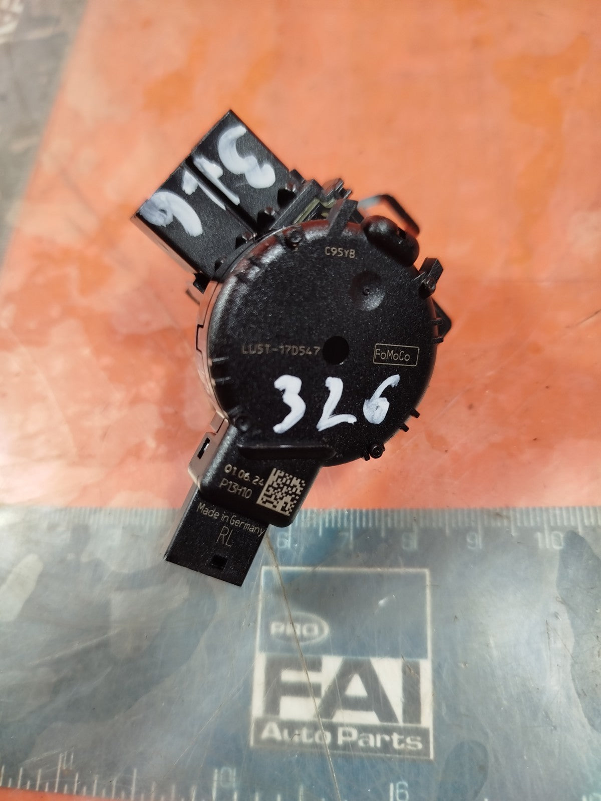 ebay-src:https://i.ebayimg.com/00/s/mtywmfgxmjaw/z/bpuaaesw4lzpqrb3/$_57.jpg