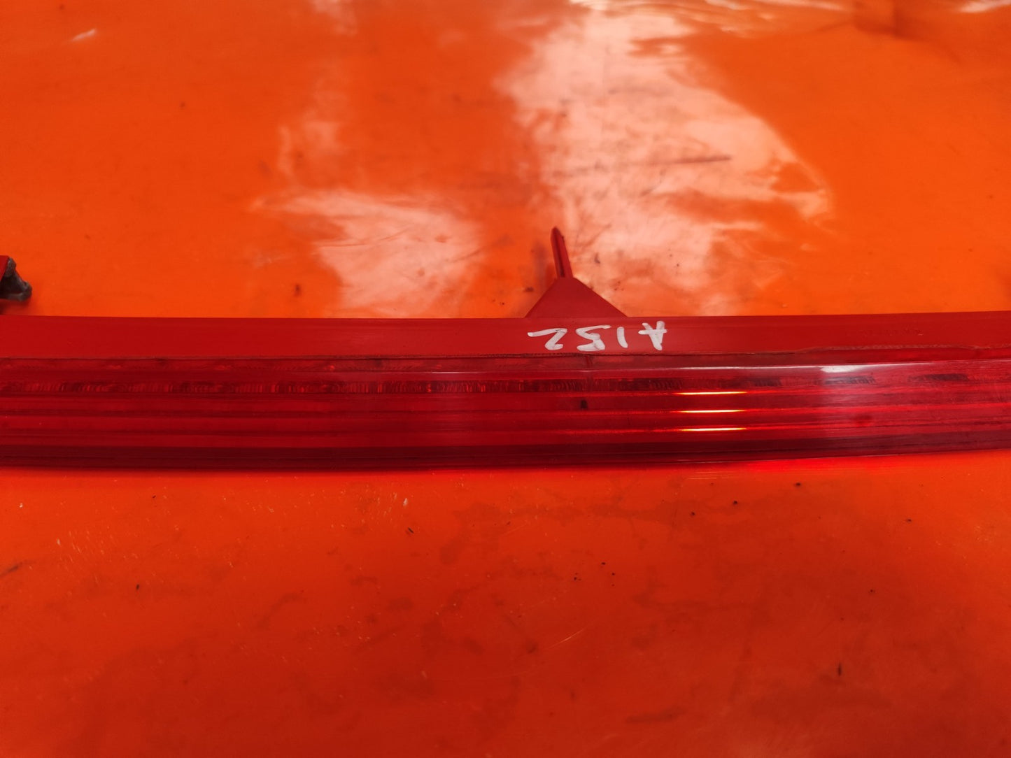 2016 Audi Q5 8R Rear Third Brake Light 8R0945097A Warranty A152 - Image 3