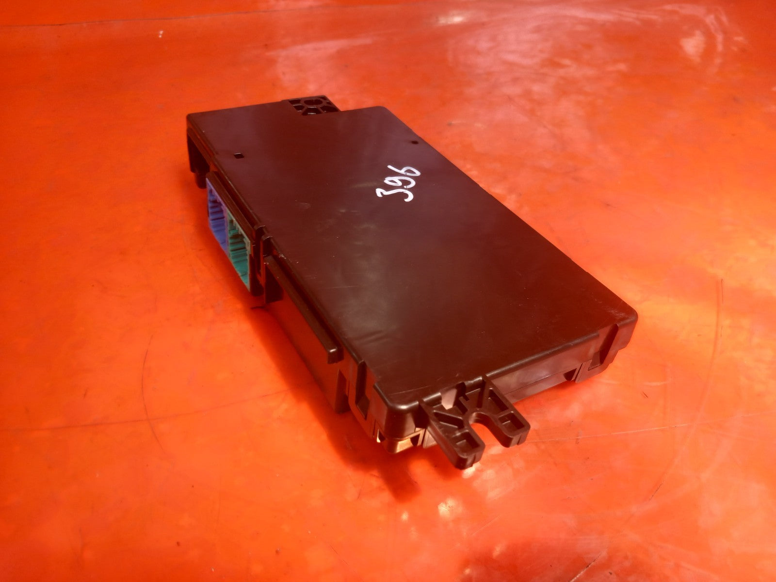 2025 Land Rover Defender L663 Front Left Seat Control Unit M8E2-14D600-AC A396 - Image 11