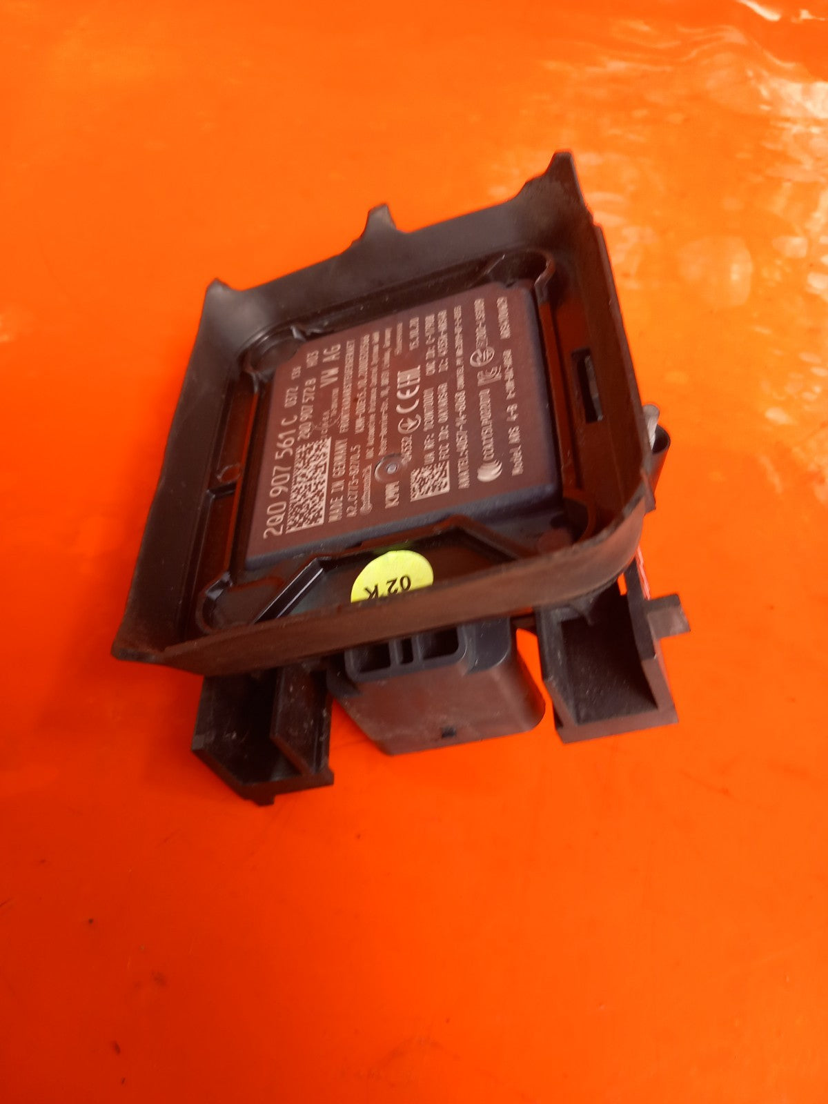 VW Transporter T30 2.0 Diesel 2021 Front Radar Sensor 2Q0907561C Warranty A410 - Image 5