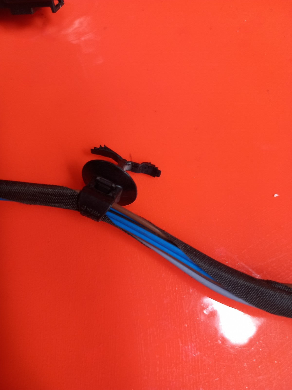 2024 Mercedes Sprinter W907 Rear Right Door Rubber Protective Hose A0009971051 - Image 6