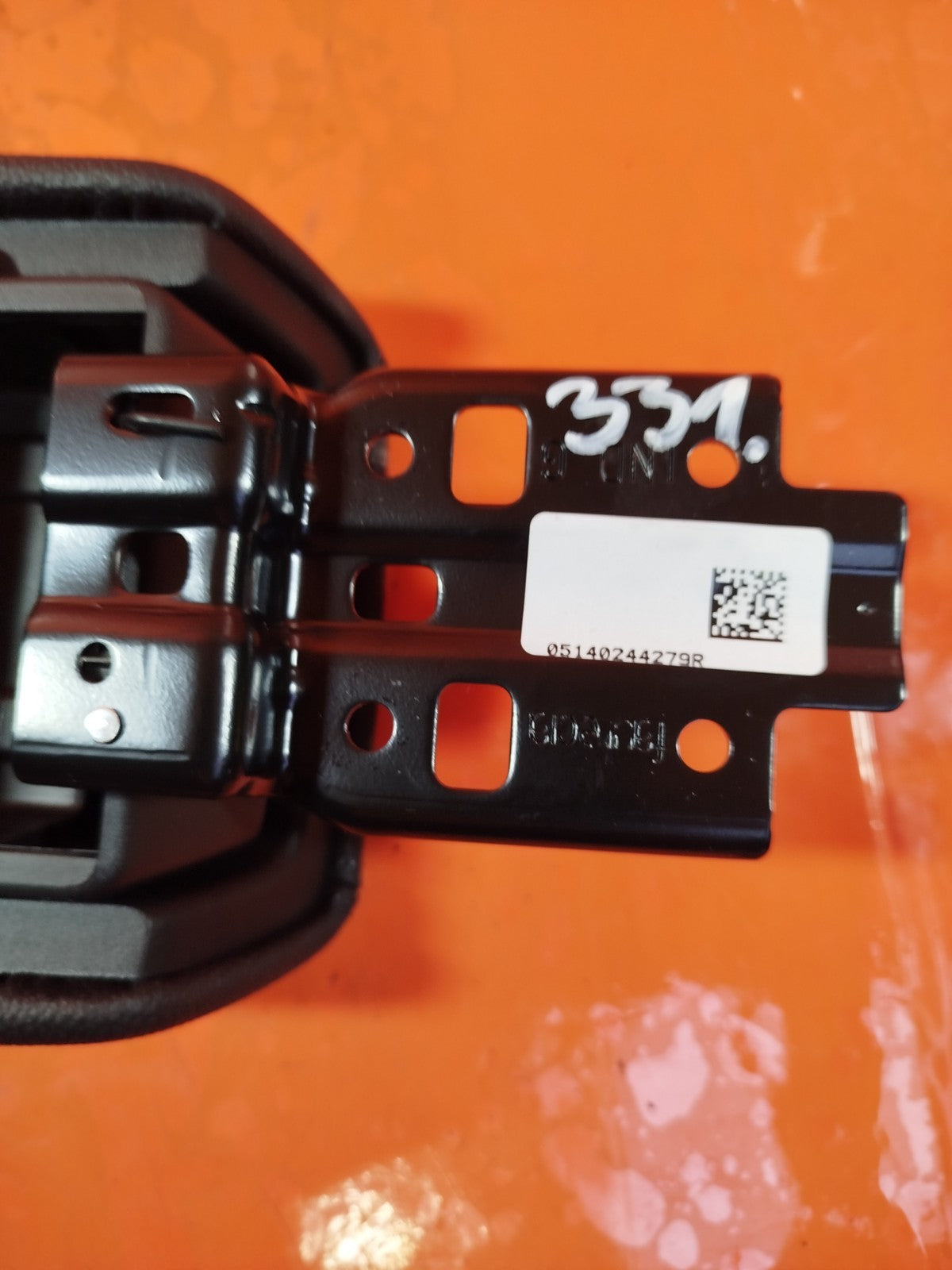 ebay-src:https://i.ebayimg.com/00/s/mtywmfgxmjaw/z/osaaaeswk~vps~at/$_57.jpg