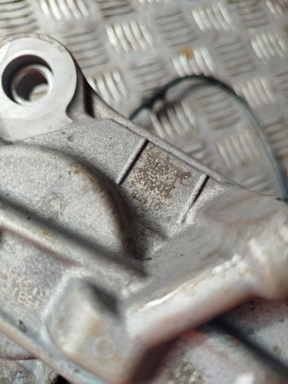 2015 Mercedes W205 C200 AMG Brake Caliper Front Right Warranty A061 - Image 9