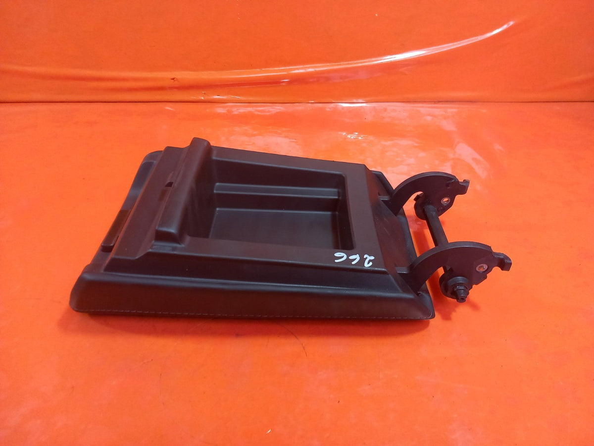 Tesla Model 3 Long Range 2020 Centre Console Leather Armrest Warranty A266 - Image 11
