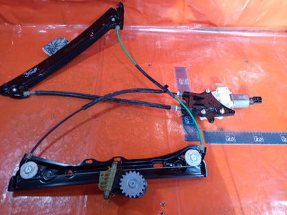 ✅BMW 420D F33 2.0 Diesel 2016 Front Right Door Window Regulator 938577 A368 - Image 3