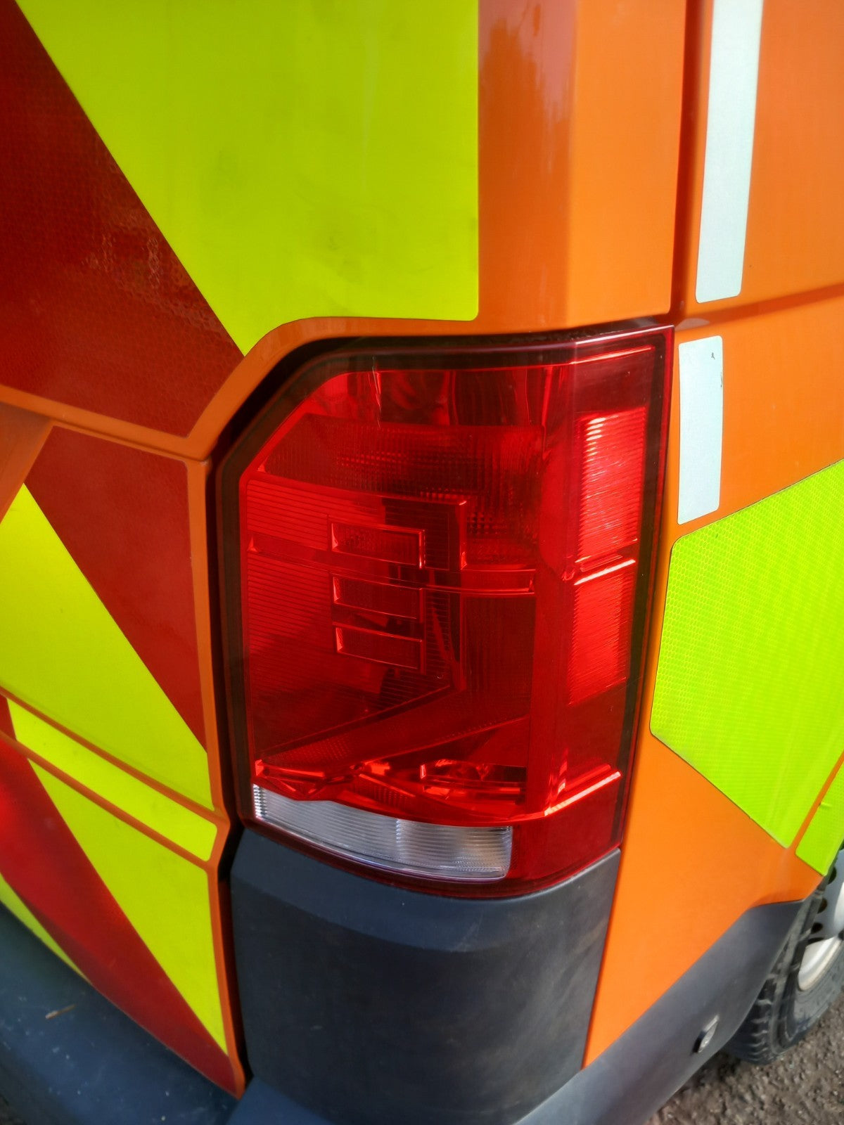 VW Transporter St-Line 2.0 Diesel 2023 Rear Right Tail Light Warranty A416 - Image 1