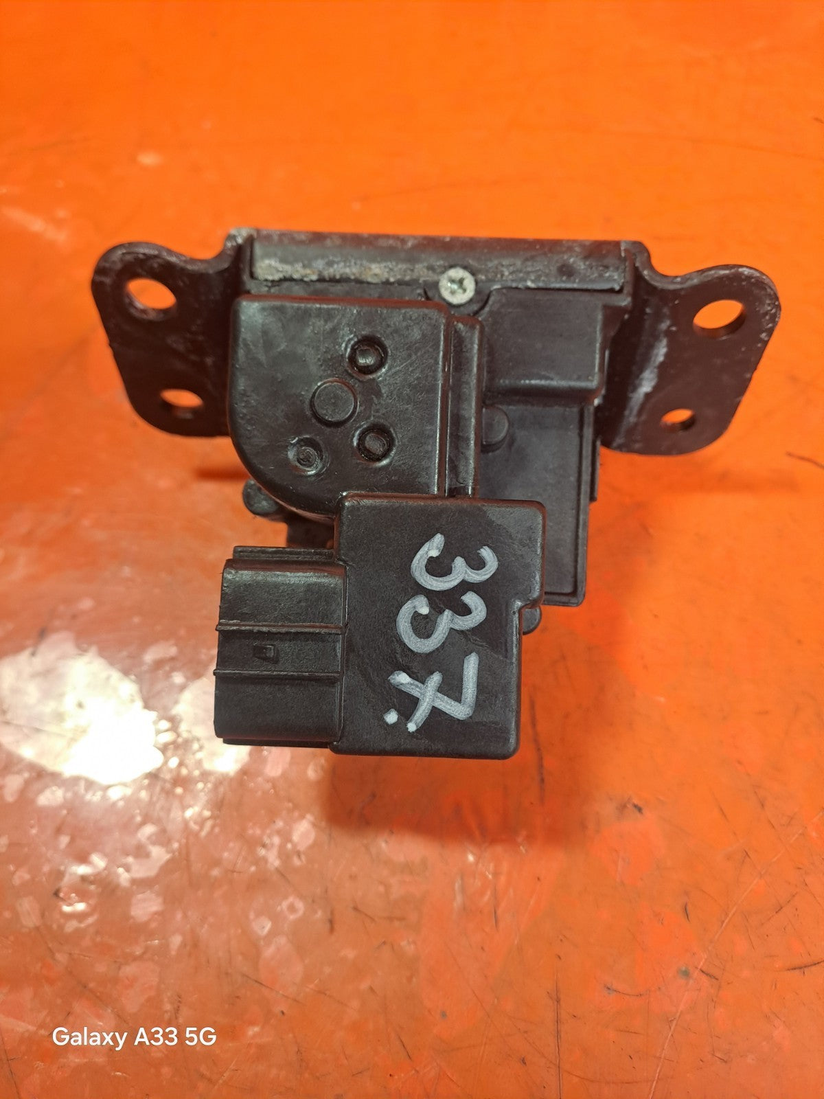 ebay-src:https://i.ebayimg.com/00/s/mtywmfgxmjaw/z/ruuaaeswzwbpoah9/$_57.jpg