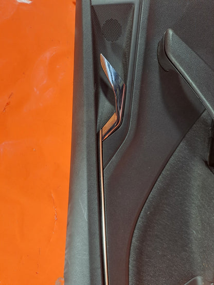 ebay-src:https://i.ebayimg.com/00/s/mtywmfgxmjaw/z/sioaaeswvchplv-i/$_57.jpg
