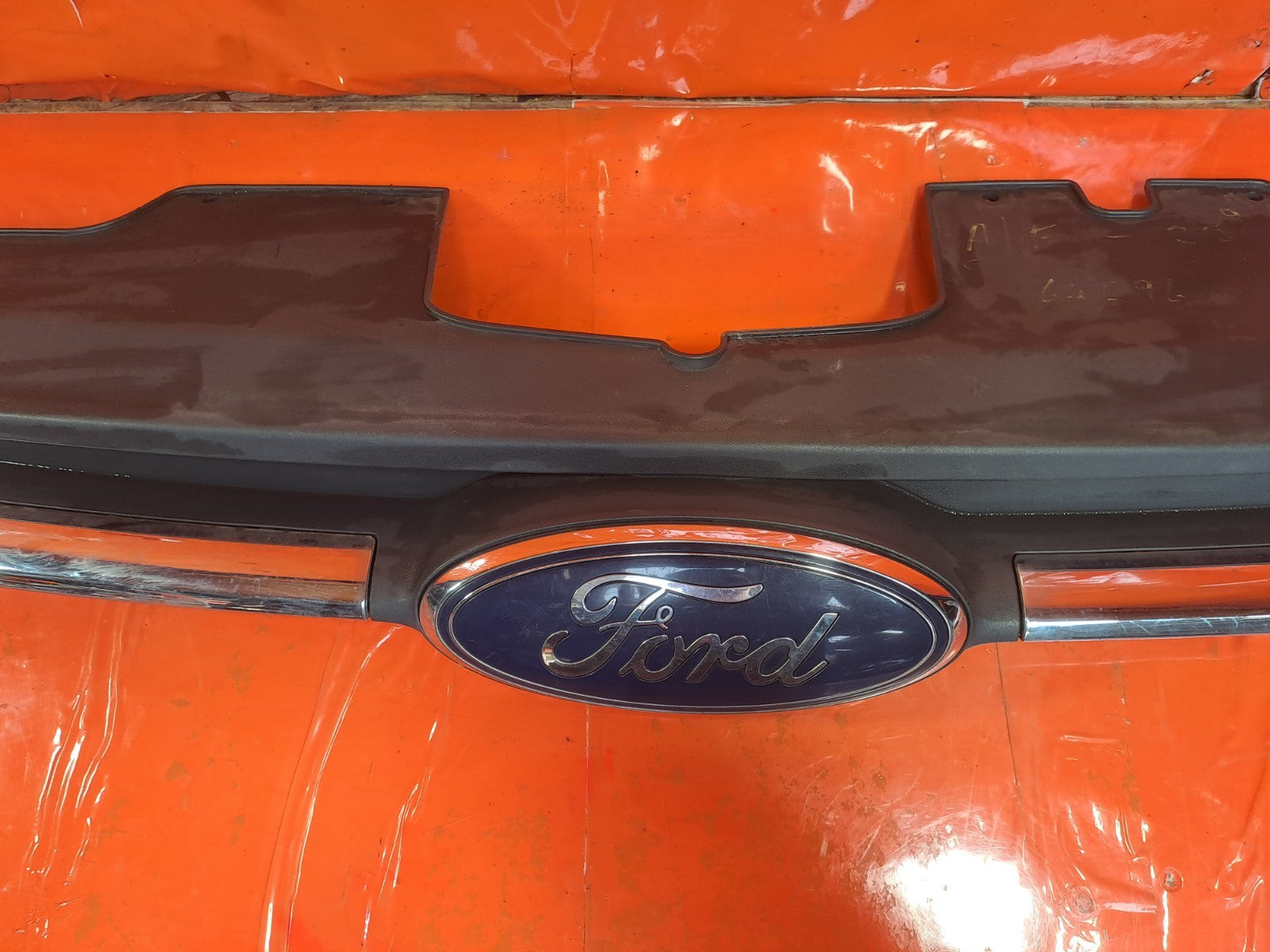 ✅2016 Ford Transit Custom Front Upper Radiator Grille Badge BK21-8A133-A A373 - Image 6