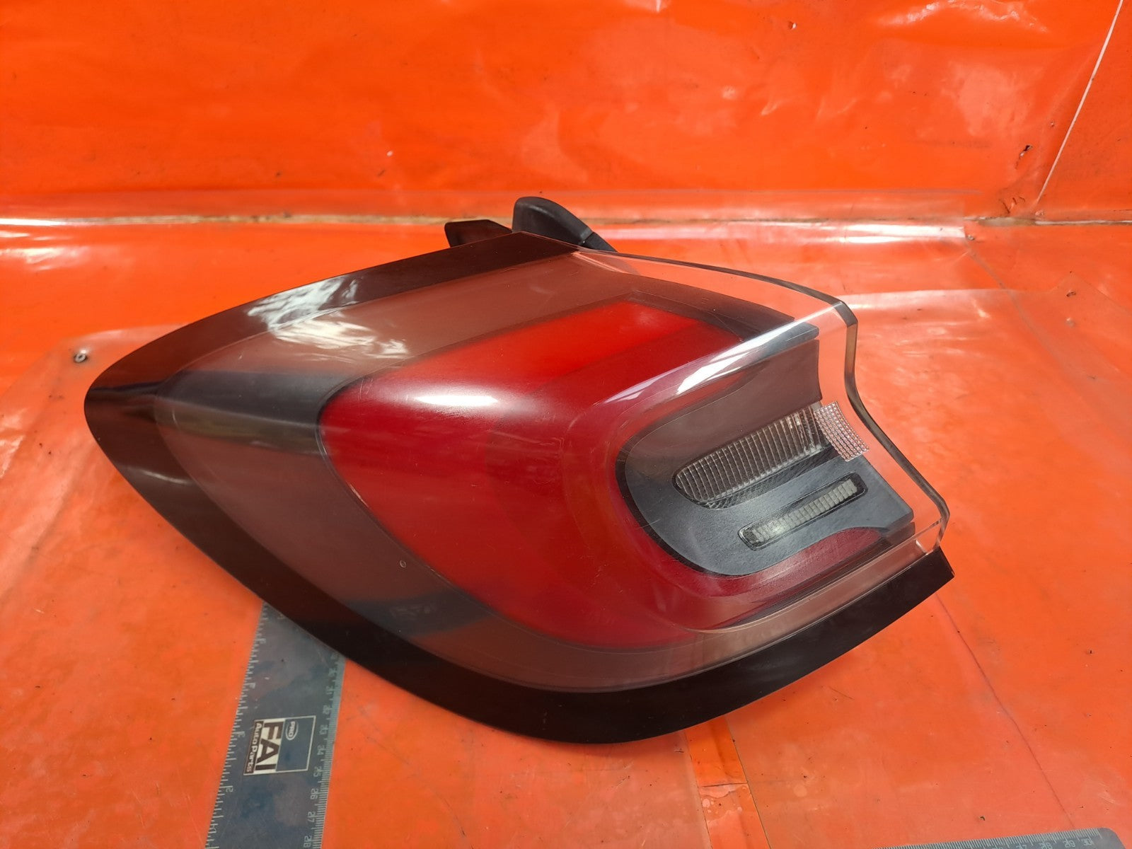 ✅2023 FORD PUMA TITANIUM 1.0P REAR LEFT OUTER TAIL LIGHT L1TB13405AG A328 - Image 1