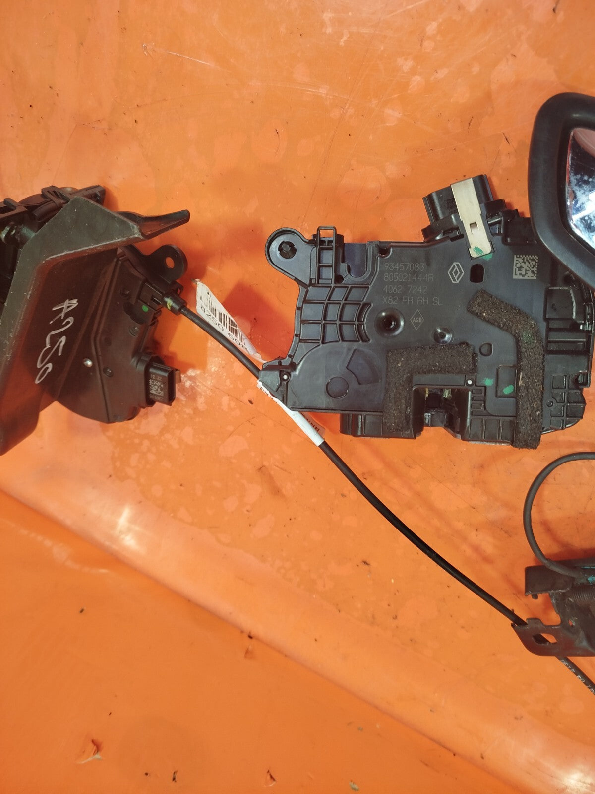 ✅2015 RENAULT TRAFIC MK3 SL27 FRONT DOOR LOCKING MECHANISM & BONNET CATCH SET - Image 9