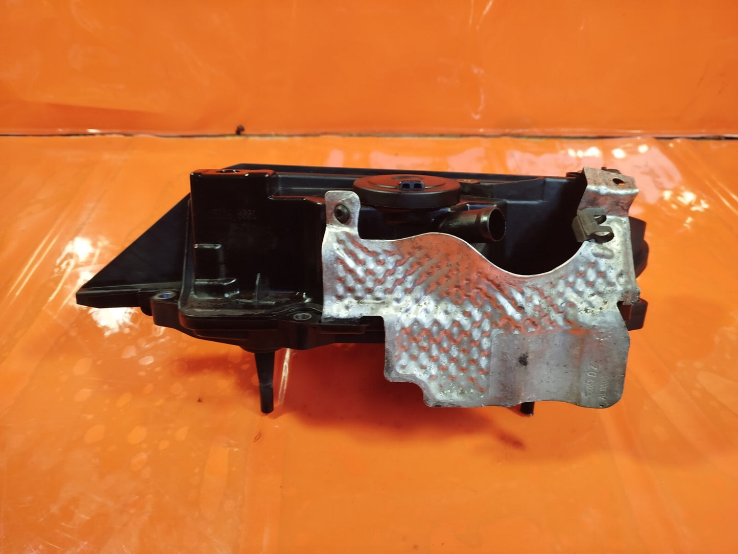 ebay-src:https://i.ebayimg.com/00/s/mtiwmfgxnjaw/z/63waaoswcmrn1akw/$_57.jpg