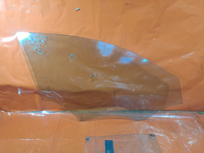 ✅2019 MERCEDES A CLASS W177 FRONT RIGHT DOOR GLASS A1777253800 + WARRANTY A347 - Image 5