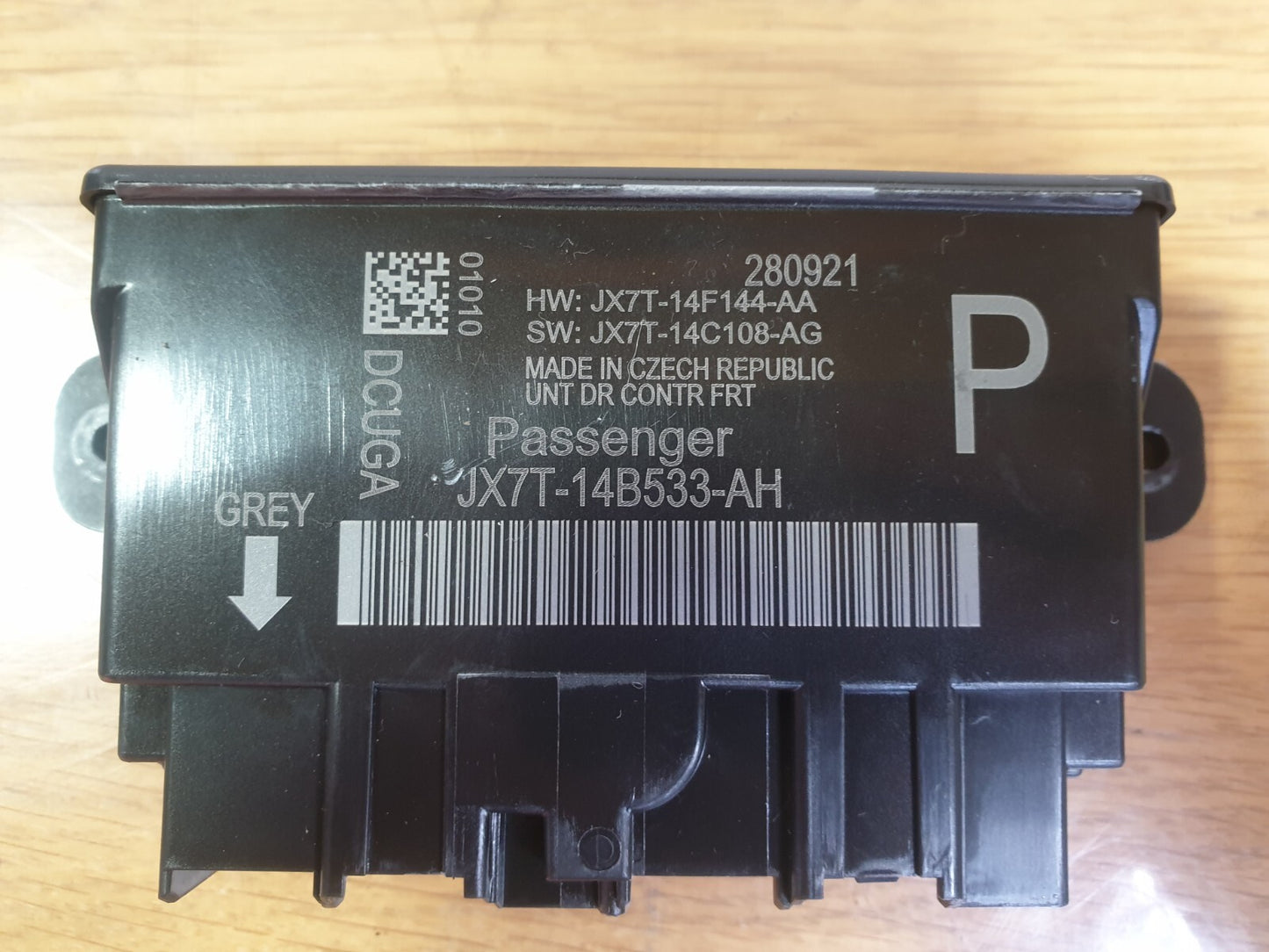 2021 FORD FOCUS MK4 ACTIVE X 1.0P DOOR CONTROL MODULE ECU FRONT LEFT A212 - Image 2