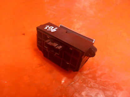 2025 Land Rover Defender L663 Parking Brake Switch K8D2-2B623-AB Warranty A396 - Image 12