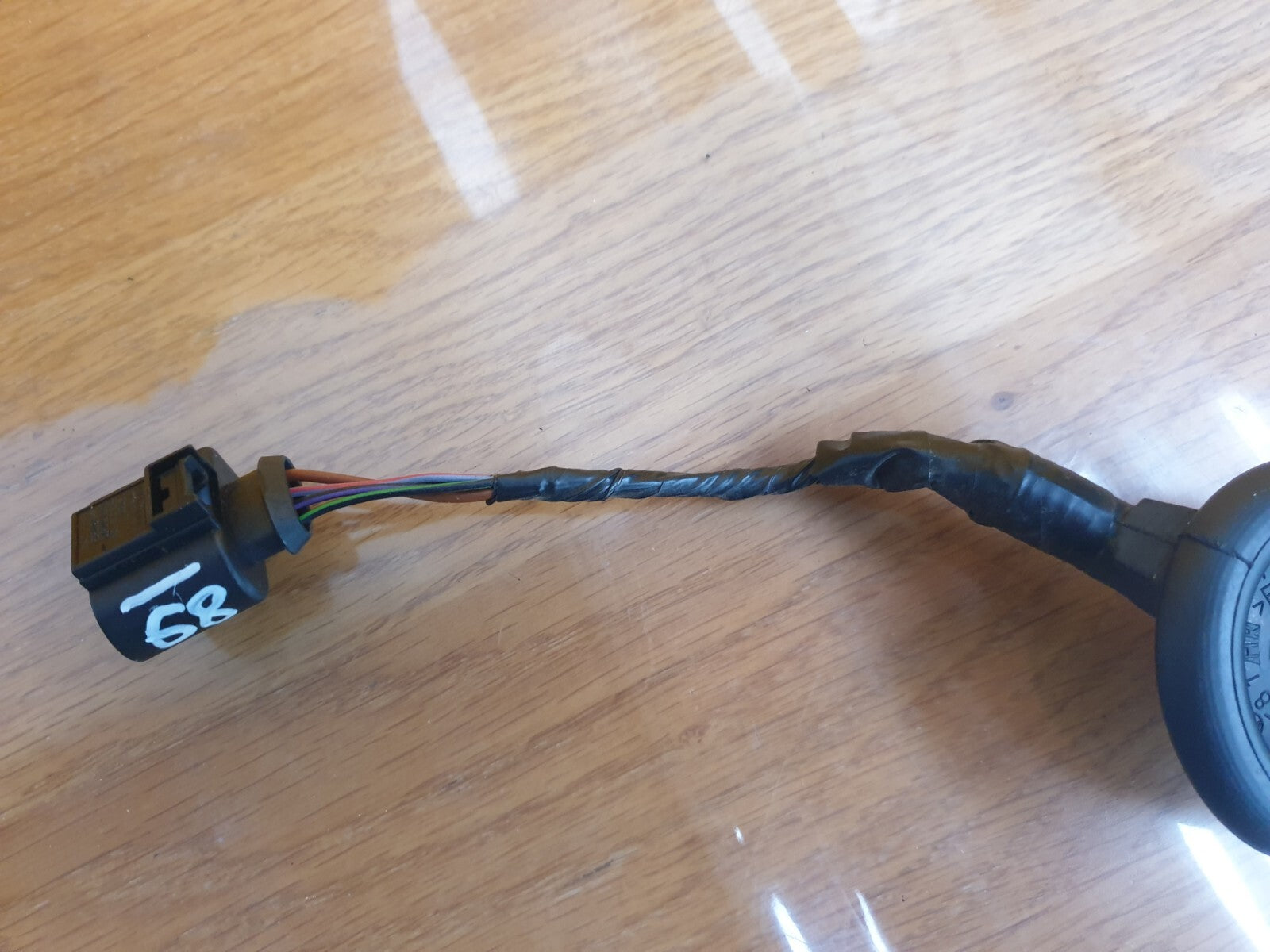 ebay-src:https://i.ebayimg.com/00/s/mtiwmfgxnjaw/z/dksaaoswuznlerwj/$_57.jpg