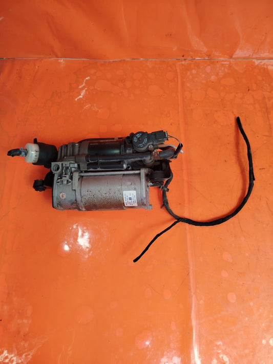 ✅2013 MERCEDES E CLASS W212 AIR SUSPENSION COMPRESSOR A2123200404 +WARRANTY A271 - Image 2