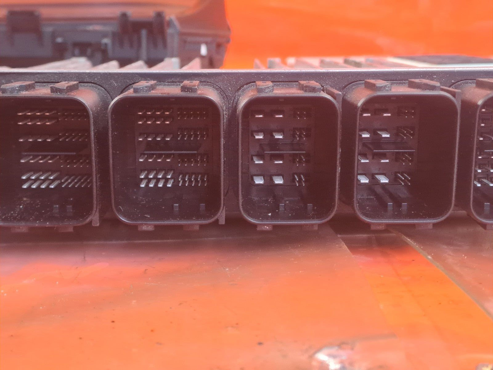 ebay-src:https://i.ebayimg.com/00/s/mtiwmfgxnjaw/z/wv0aaeswawlpjsyr/$_57.jpg