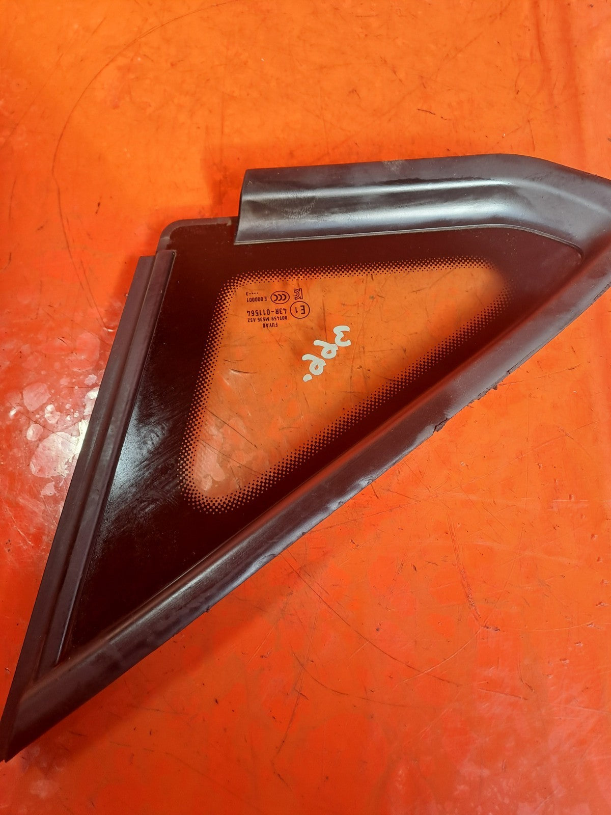 ✅FORD TOURNEO CONNECT VW CADDY 2.0 DIESEL 2024 FRONT LEFT QUARTER WINDOW GLASS - Image 11