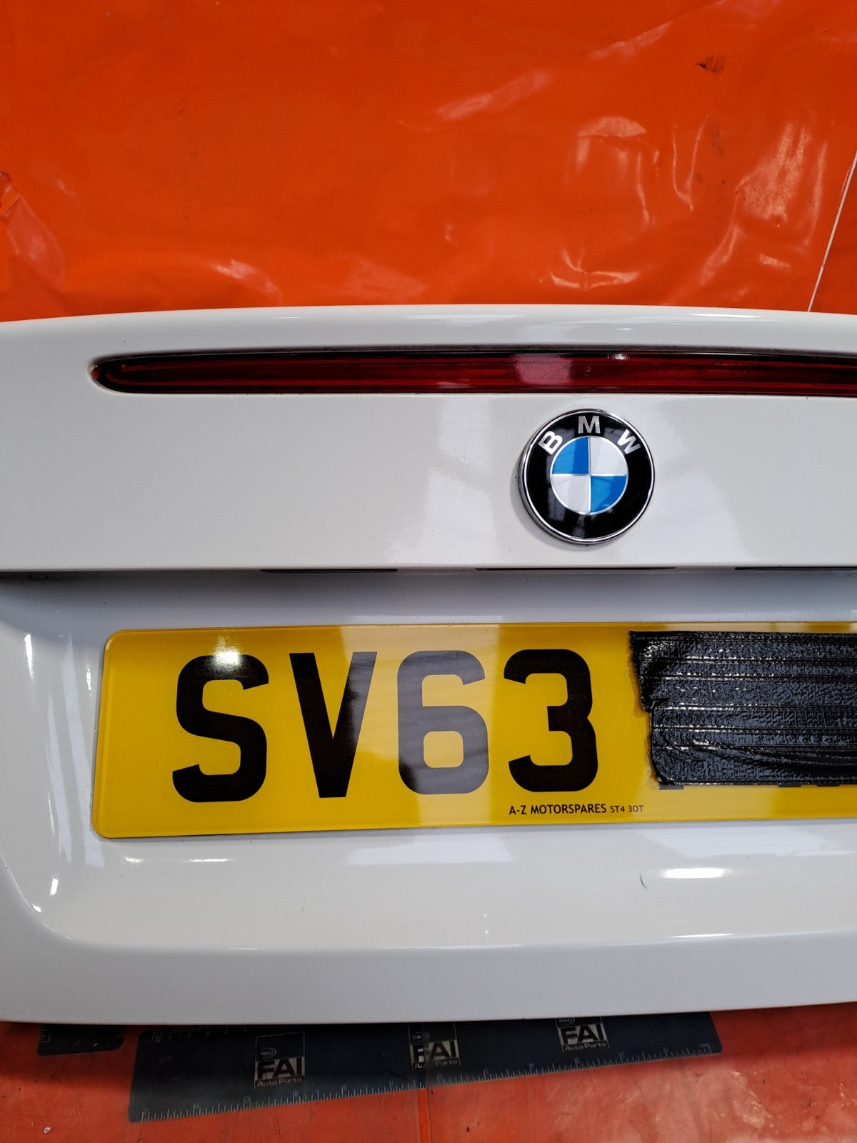 ✅2013 BMW 1 SERIES E88 M SPORT BOOT LID TAILGATE WHITE (300) +WARRANTY A348 - Image 4