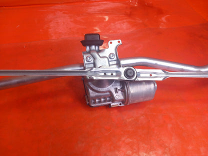 Land Rover Defender L663 3.0 Diesel 2025 Front Wiper Linkage and Motor Warranty - Image 12