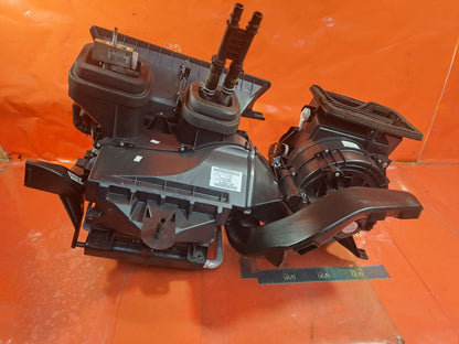 ✅FORD TRANSIT CUSTOM 2.2 DIESEL 2013 HEATER BOX AIR CONDITIONING BK2119B555BF - Image 8